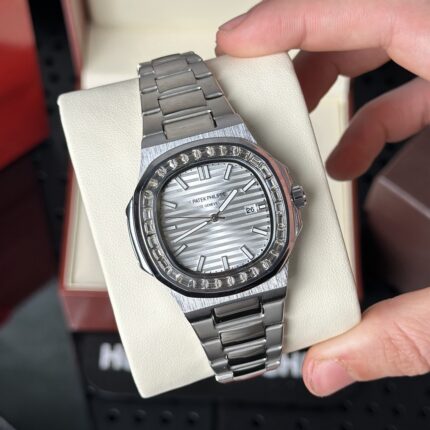Patek Philippe nautilus annual calendar